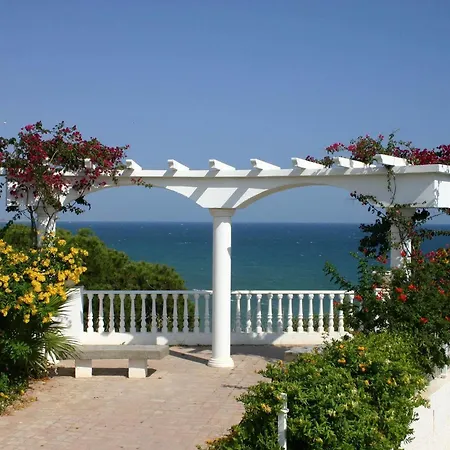 Do Parque Apartahotel 3*